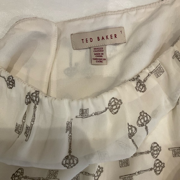 Ted Baker Romper Printed Keys Bow Neck Belted Waist Pockets Side Zipper Size 4 - Picture 14 of 16